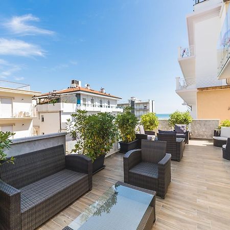 Hotel Romina Rimini Eksteriør billede